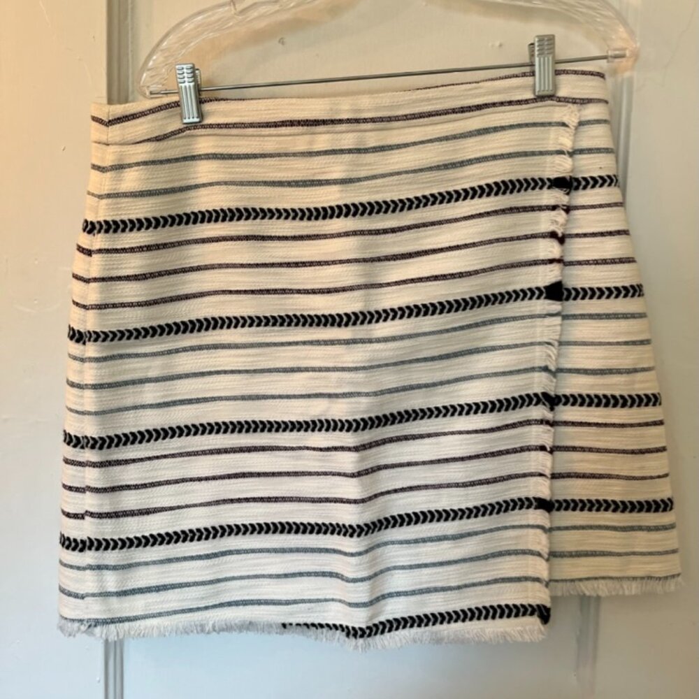 Ann Taylor Loft White Faux-Tweed Skirt with blue and purple stripes - Size 12